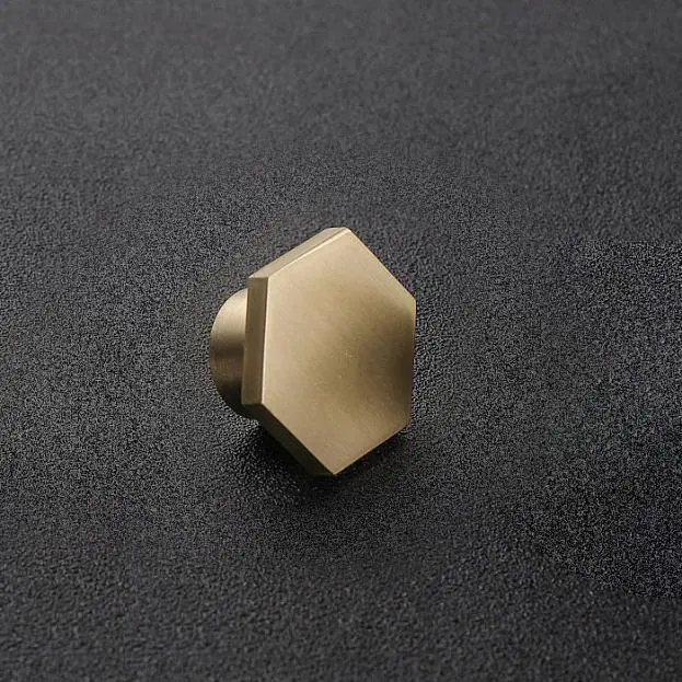 Ручка-кнопка Delight Collection HK005 brass HK005 Ручка-кнопка Delight Collection HK005 brass HK005