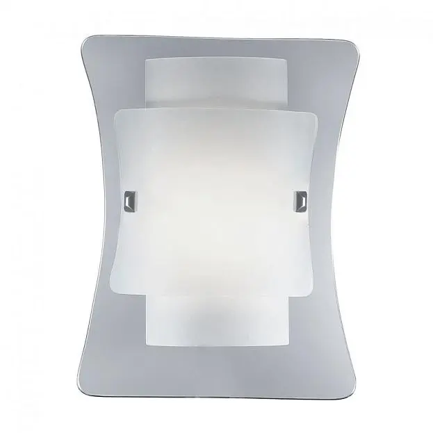 Настенный светильник Ideal Lux 026473 TRIPLO AP1 Настенный светильник Ideal Lux 026473 TRIPLO AP1