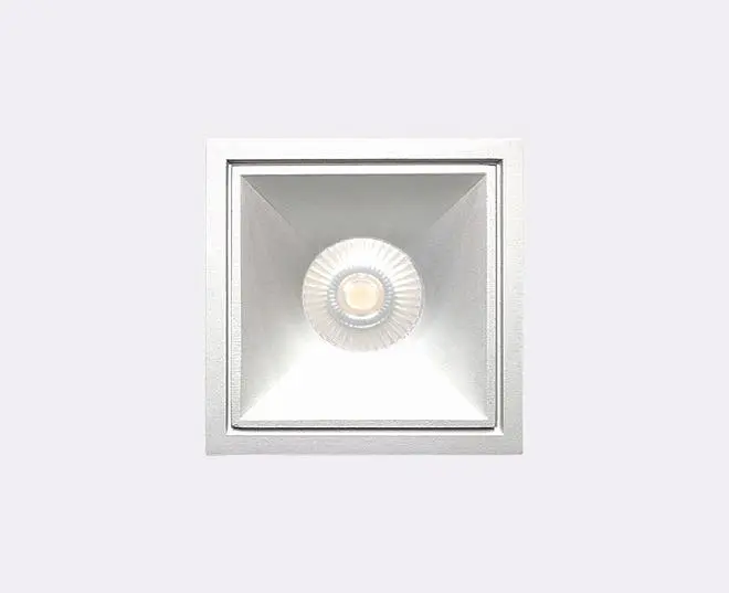 Встраиваемый светильник ItalLine IT06-6020 white 3000K + IT06-6021 Встраиваемый светильник ItalLine IT06-6020 white 3000K + IT06-6021