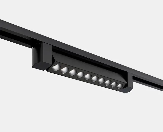 Трековый светильник ItalLine IT08-8031 black 4000K Трековый светильник ItalLine IT08-8031 black 4000K