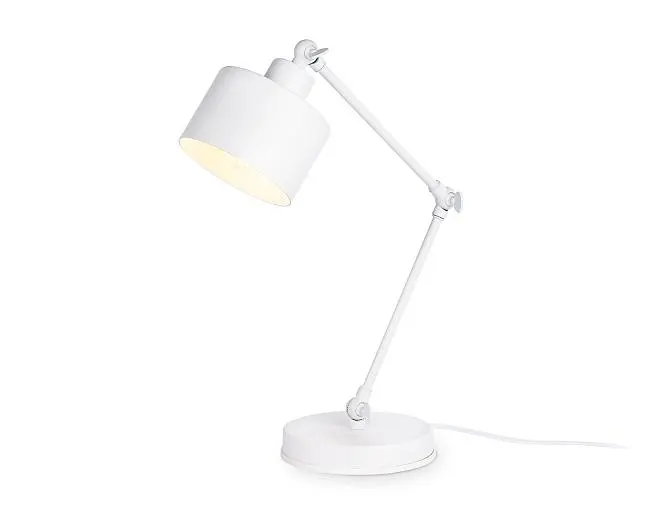 Настольная лампа в стиле лофт Ambrella light TR8152 TRADITIONAL Настольная лампа в стиле лофт Ambrella light TR8152 TRADITIONAL
