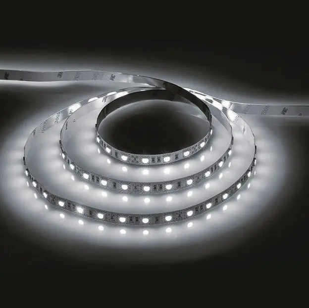 Cветодиодная лента Feron 41447 LS606, 60SMD(5050)/м 14.4Вт/м IP20 12V 4000К 5м Cветодиодная лента Feron 41447 LS606, 60SMD(5050)/м 14.4Вт/м IP20 12V 4000К 5м
