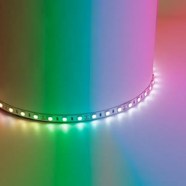 Светодиодная лента Feron 41449 LS606, 60SMD(5050)/м 14,4Вт/м IP20 12V RGB 5м Светодиодная лента Feron 41449 LS606, 60SMD(5050)/м 14,4Вт/м IP20 12V RGB 5м